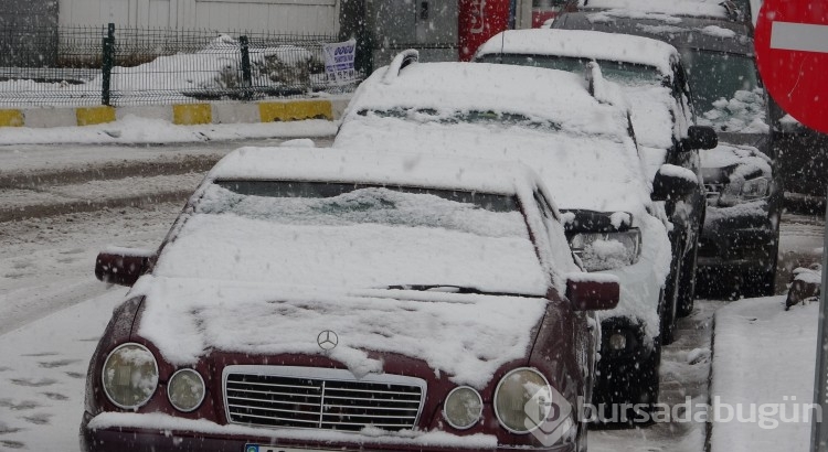 Ardahan günün ilk ışıklarında beyaza büründü
