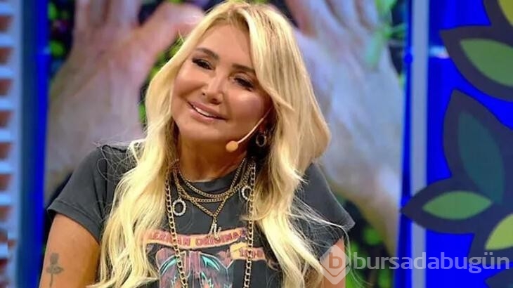 Ünlü şarkıcı Yonca Evcimik dikkat çeken açıklamalar yaptı

