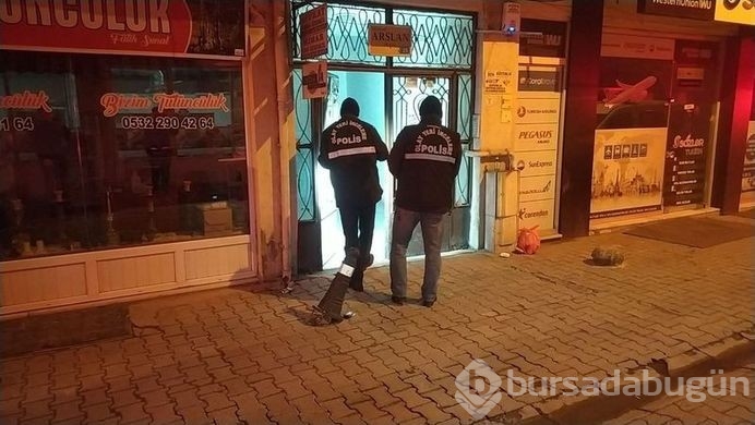  Uşakta genç kadın katil oldu!