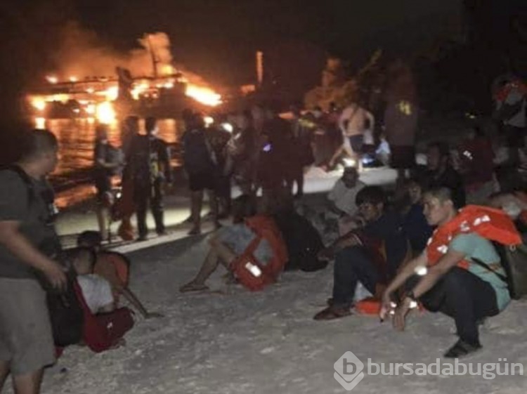 Seyir halindeki feribotta yangın çıktı
