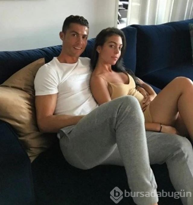 Georgina Rodriguez, Ronaldo ile en garip cinsellik yaşadığı yeri açıkladı