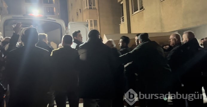 Anne ve 3 yaşındaki oğlu evde ölü bulundu!