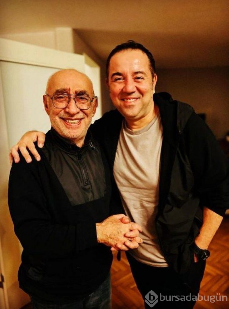 Komedyen Ata Demirer günden güne eriyor! 18 kilo verdi