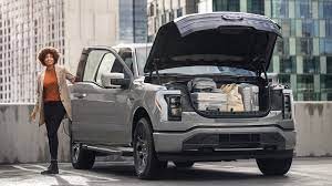 Ford F-150 Lightning'in üretimi zamlı başladı
