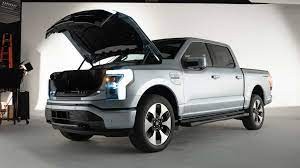 Ford F-150 Lightning'in üretimi zamlı başladı