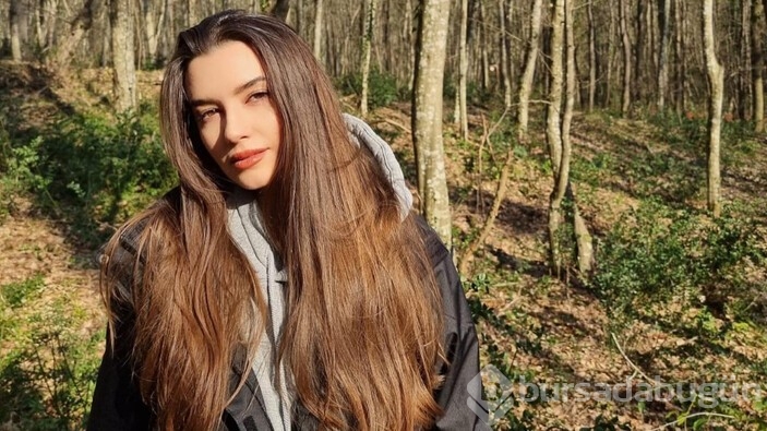 Oyuncu Leyla Lydia Tuğutlu, oğlu ile ilk fotoğrafını paylaştı