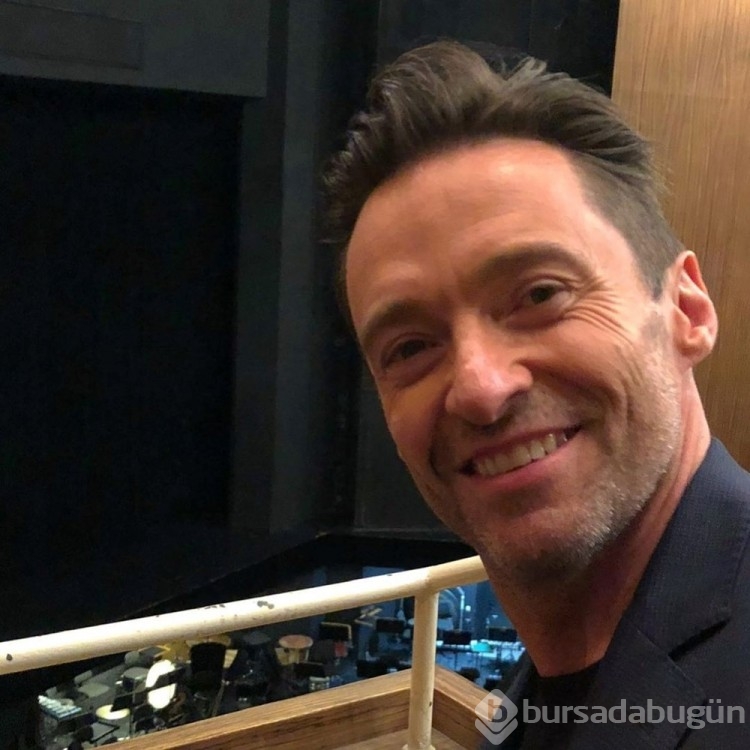 Hugh Jackman hayranlarını korkuttu
