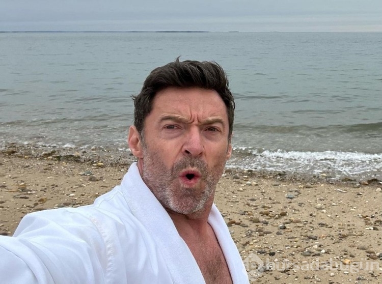 Hugh Jackman hayranlarını korkuttu