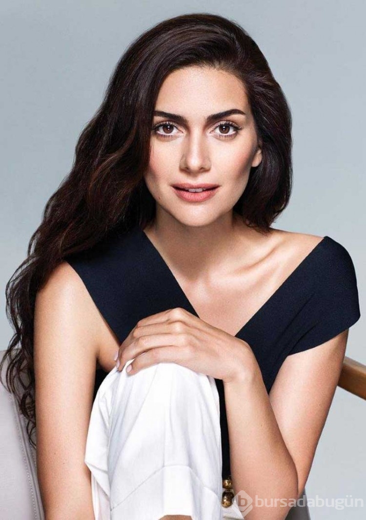  Bergüzar Korel ünlü restorandaki biftek fiyatını açıkladı! Şok etti