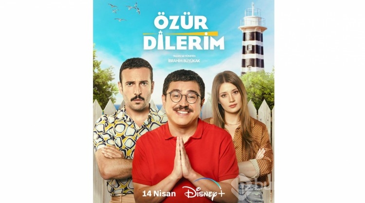 İbrahim Büyükak yeni filmi için gelinlik giydi! 