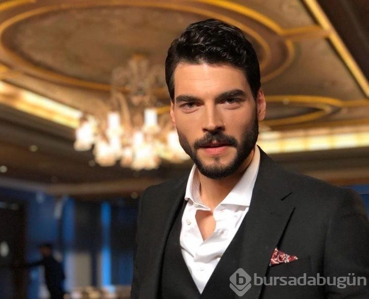 Oyuncu Akın Akınözü dikkat çeken açıklamalarda bulundu 