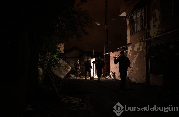  Antakya'daki evlerde gece tek bir ışık yanmıyor