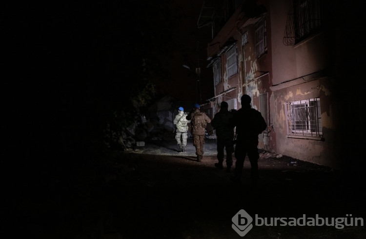  Antakya'daki evlerde gece tek bir ışık yanmıyor