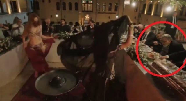 Yalı Çapkını'ndaki o sahne sosyal medyayı ikiye böldü! 
