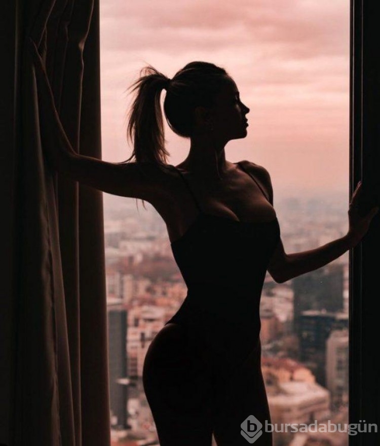 İtalyan spor spikeri Diletta Leotta'nın iddialı pozlarına beğeni yağdı