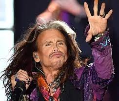  Steven Tyler cinsel taciz iddialarını reddetti
