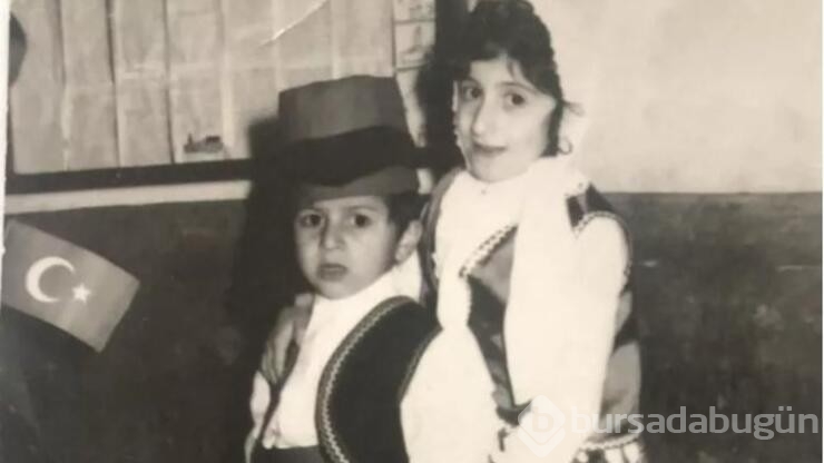 Oyuncu Hakan Bilgin yıllar önceki fotoğrafını paylaştı
