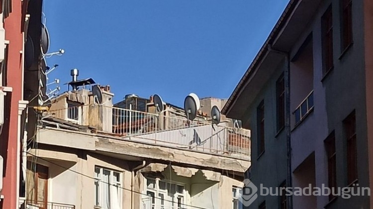 Çöp evde bulunan bebek devlet korumasında