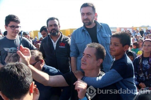 Hakan Ural Hatay'a giden Acun Ilıcalı'nın saatine takıldı!