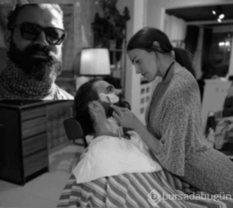 Meryem Uzerli kızı Lara ile objektiflere poz verdi