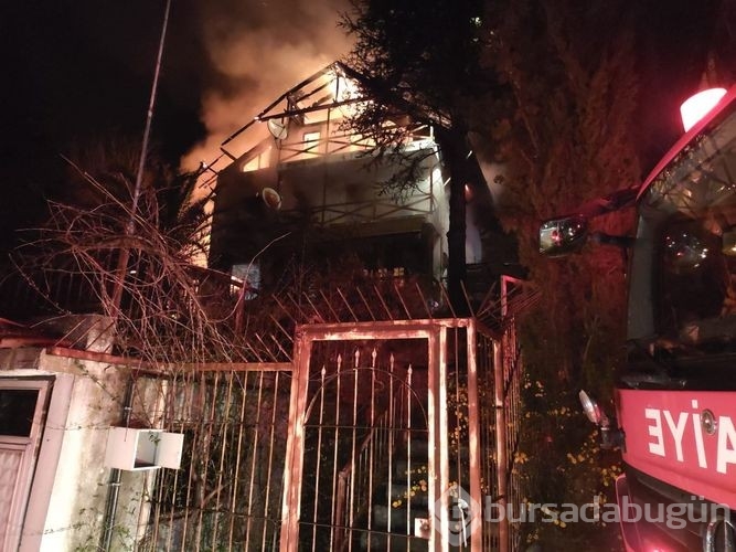 Şehsuvar Aktaş'ın babası ve üvey annesi hayatını kaybetti
