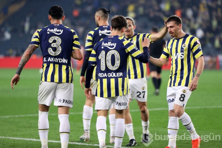 Fenerbahçe'nin Kayserispor galibiyetini spor yazarları yorumladı!