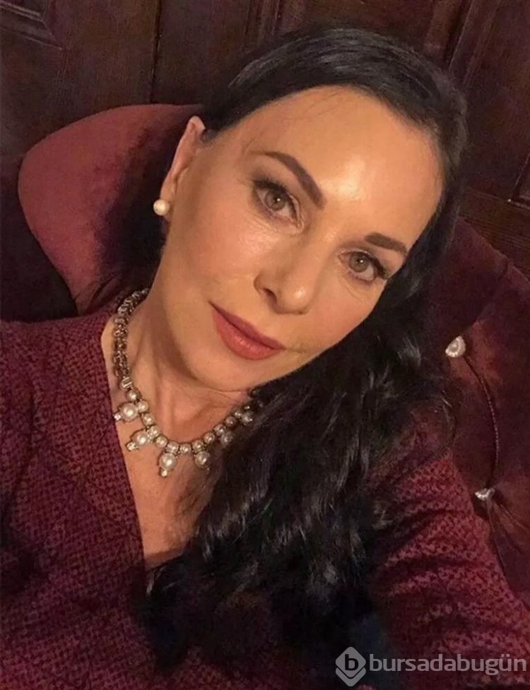 Oyuncu Şenay Gürler'den romantik paylaşım