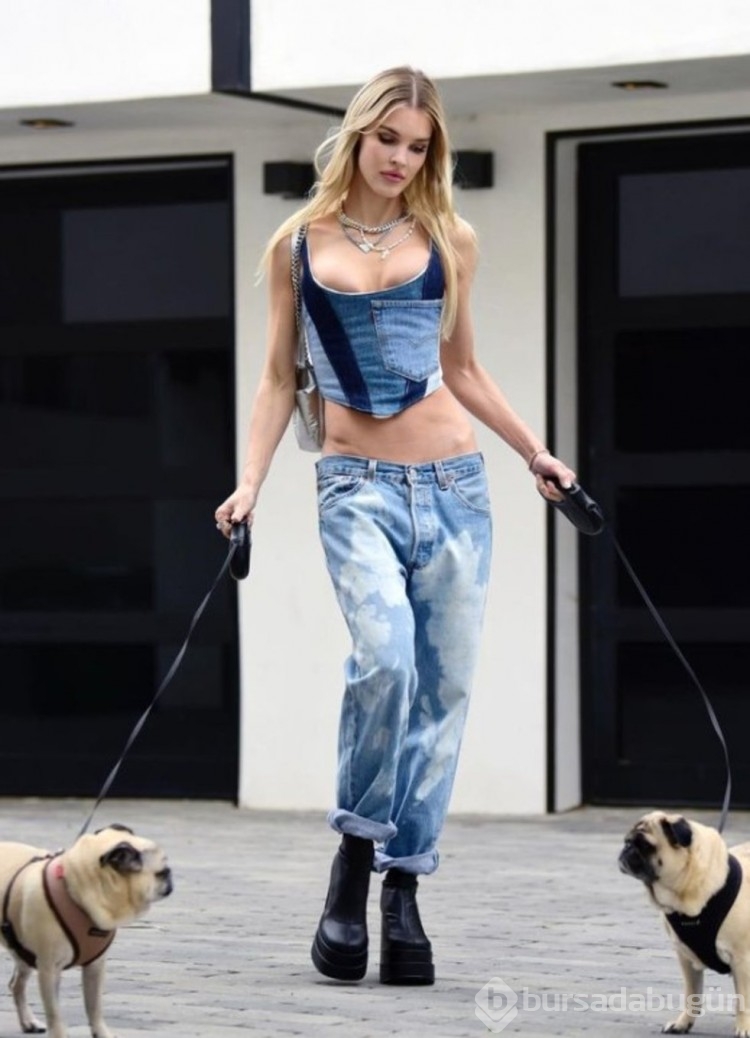 Victoria's Secret modelinden göz kamaştıran pozlar!