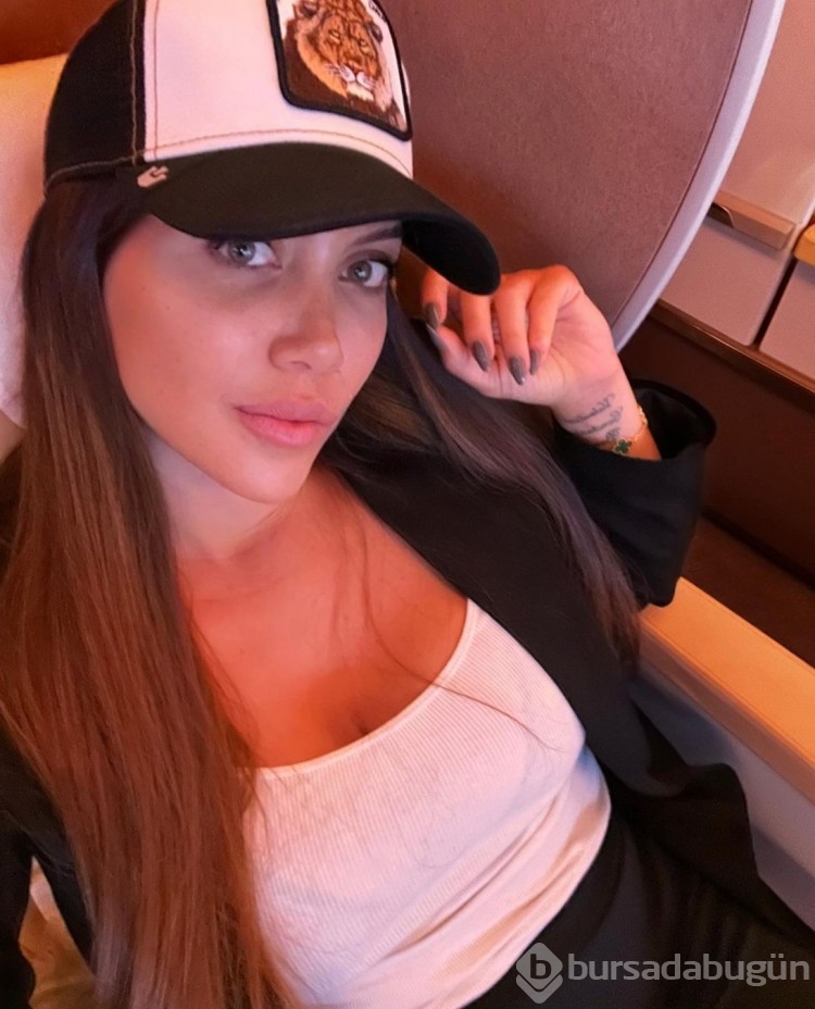 Wanda Nara paylaşımlarına hız kesmeden devam ediyor! 