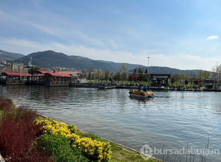 Bursalılar güneşli havanın tadını işte böyle çıkardı 
