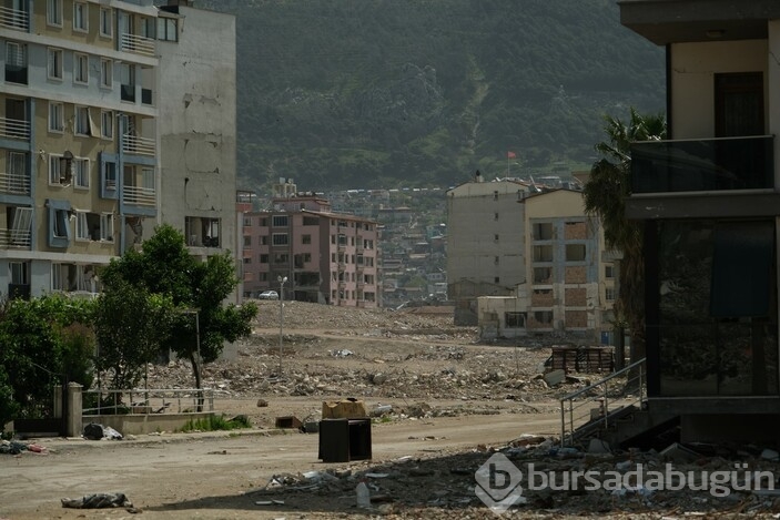 Molozlar kaldırıldıktan sonra Hatay görüntülendi 
