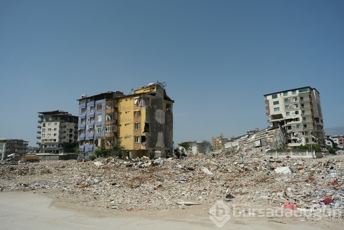 Molozlar kaldırıldıktan sonra Hatay görüntülendi 
