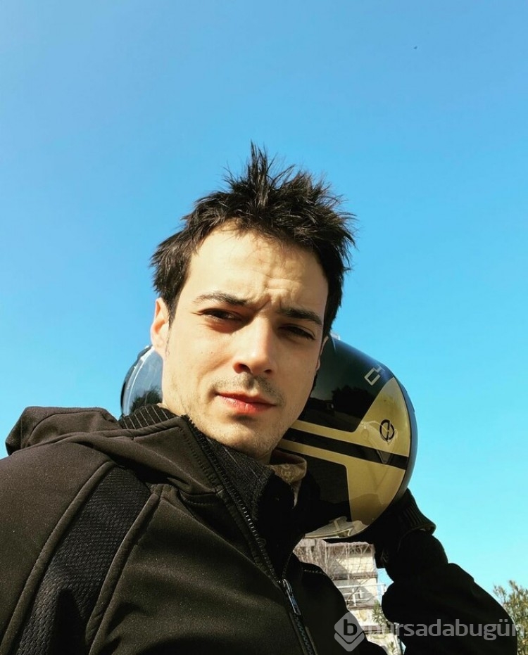 Mert Yazıcıoğlu sevgilisi Dilan Çiçek Deniz'i turne'de yalnız bırakmadı
