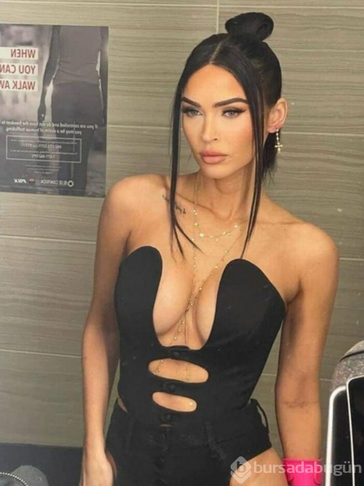 Oyuncu Megan Fox ile nişanlısı şarkıcı Machine Gun Kelly barıştı