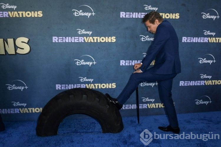 Jeremy Renner uzun zaman sonra ilk kez kırmızı halıda