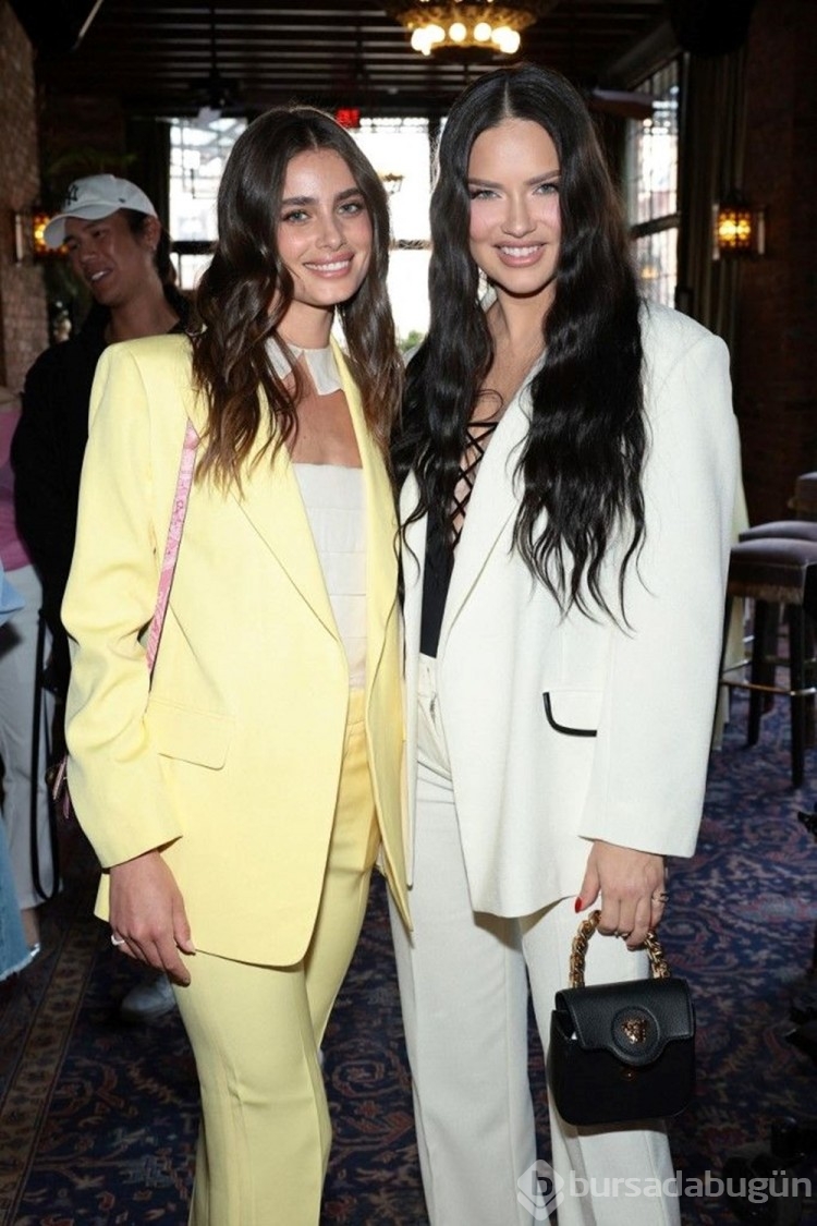 Adriana Lima yeniden Victoria's Secret'ın tanıtım etkinliğinde boy gösterdi