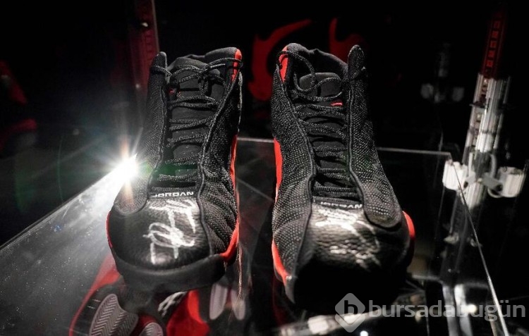Michael Jordan'ın ayakkabıları 2,2 milyon dolara satıldı