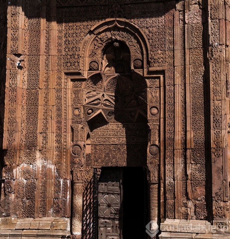 Üç boyutlu motif işçiliği