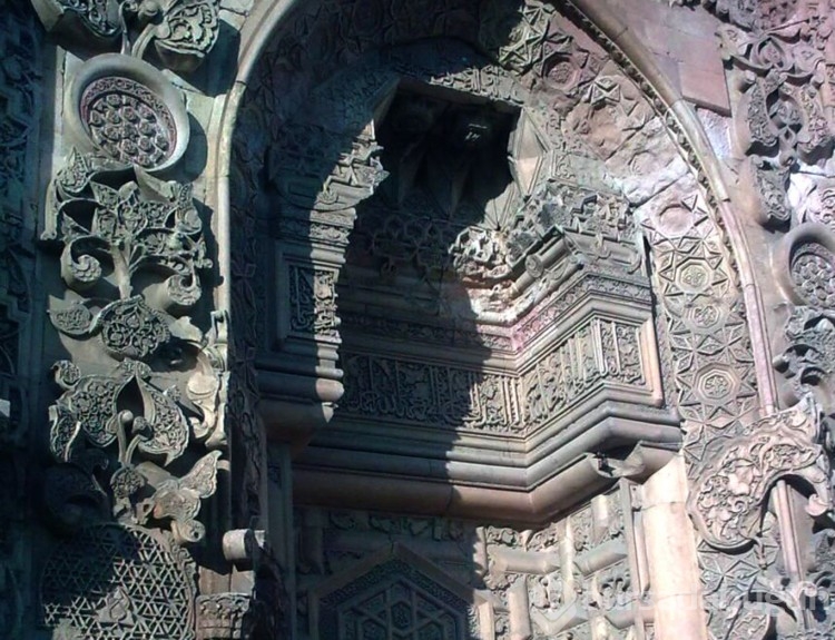 Üç boyutlu motif işçiliği
