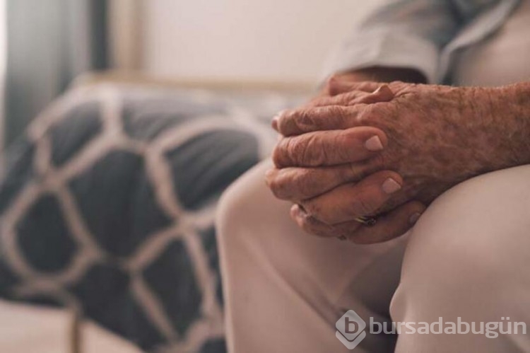 Parkinson bu belirtilerle sinyal verebilir