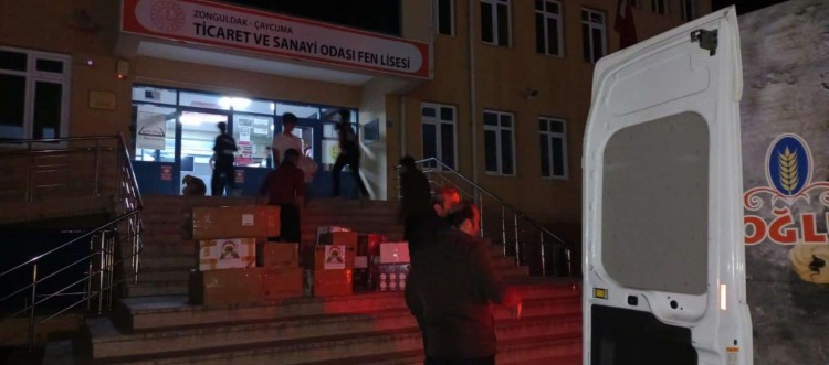 Zonguldak'tan Hatay'a 410 adet ramazan kolisi 