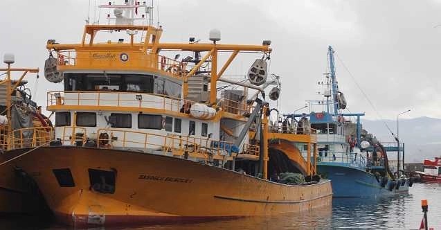 Batı Karadeniz bölgesindeki Balıkçılar sezonu kapatıyor
