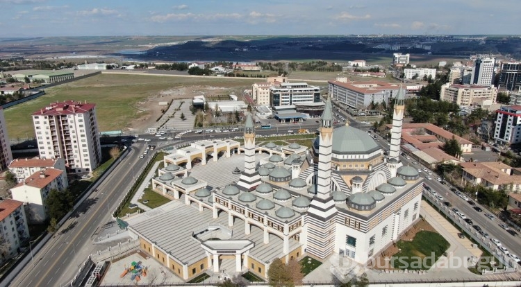 Diyarbakır'da Selahaddin Eyyubi Camisi, Cumhurbaşkanı Erdoğan&acute;ın katılımıyla ibadete açılıyor