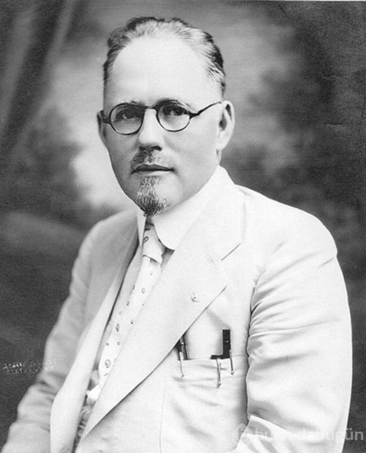 Sahte doktor Brinkley tıp tarihine geçti