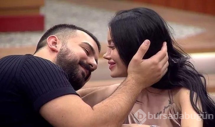 Kısmetse Olur yarışmacısı Cansel Ayanoğlu gelinlik giydi! Sosyal medya yıkıldı