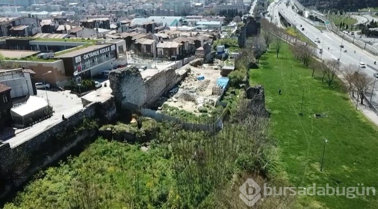 İstanbul surlarının yarattığı risk gündeme geldi
