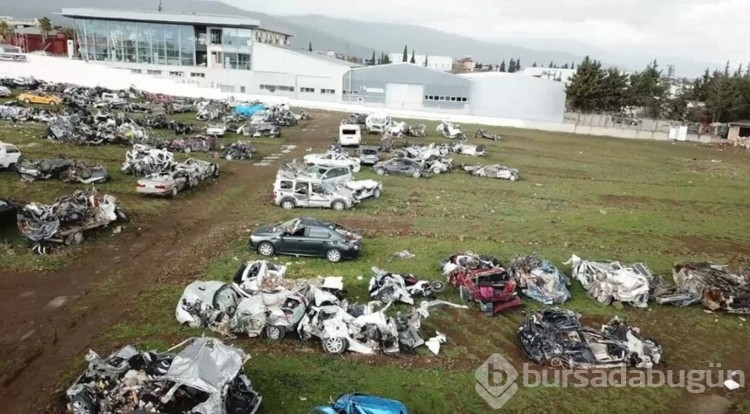 Yediemin otoparkı, araç mezarlığına döndü