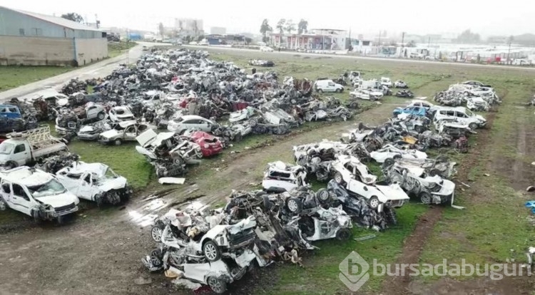 Yediemin otoparkı, araç mezarlığına döndü
