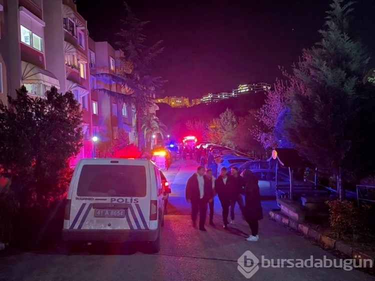 Kocaeli'de istinat duvarı çöktü