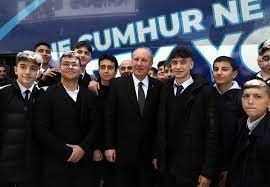 Muharrem İnce, Memleket Partisi'nin selamlama işaretini tanıttı